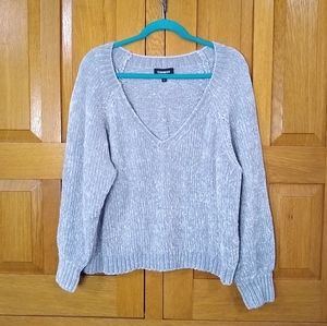 Express gray chenille cropped v neck puff sleeve sweater